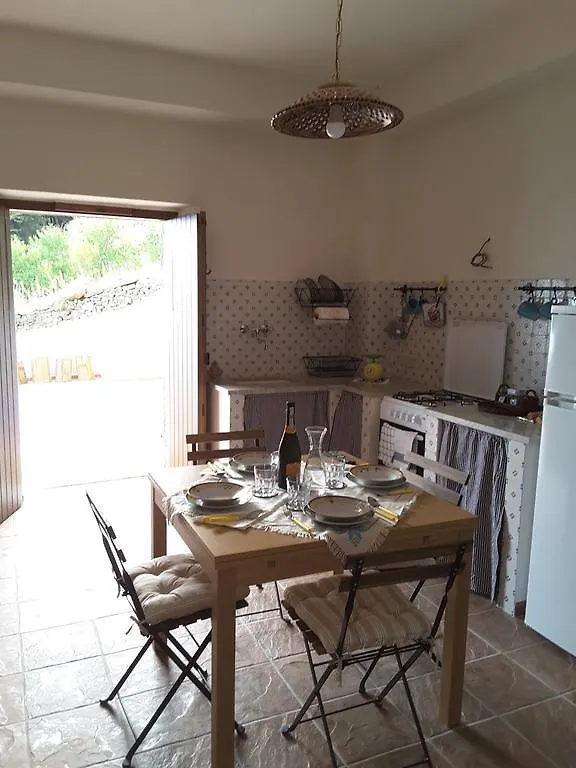 בית הארחה Casa Nel Vigneto אריצ'ה 0*,